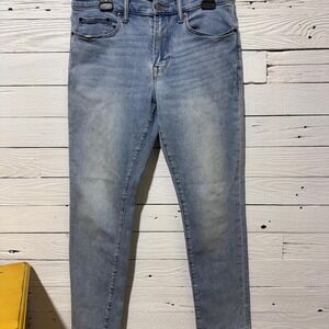 Gap Denim Soft Wear Slim Fit Jeans Mens 32x30 Light Wash Blue Stretch Denim
